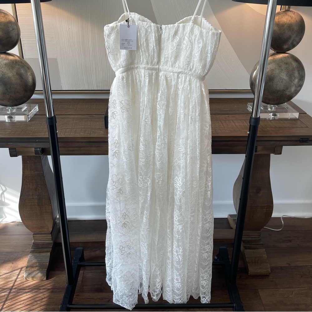 REVOLVE Selena Lace Dress in White - Picture 3 of 3